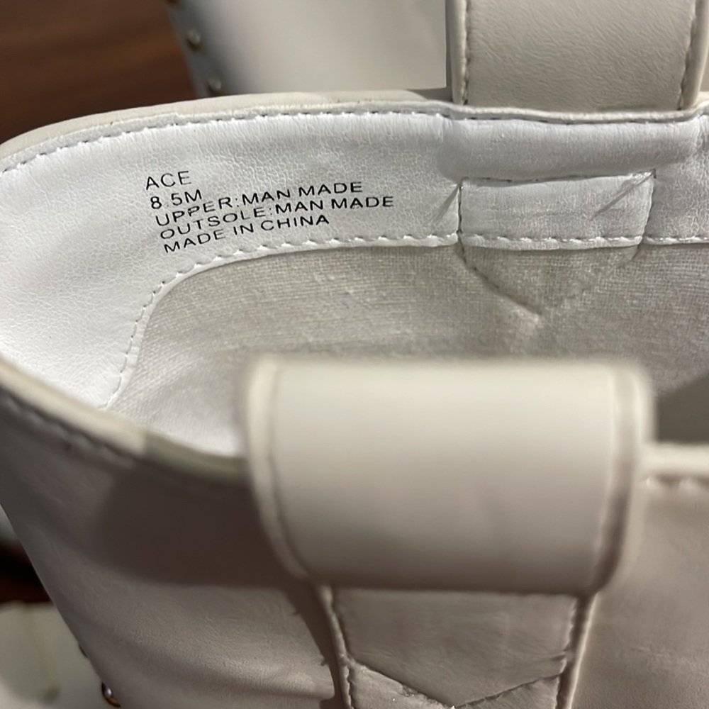 Cowboy boots - Picture 4 of 5